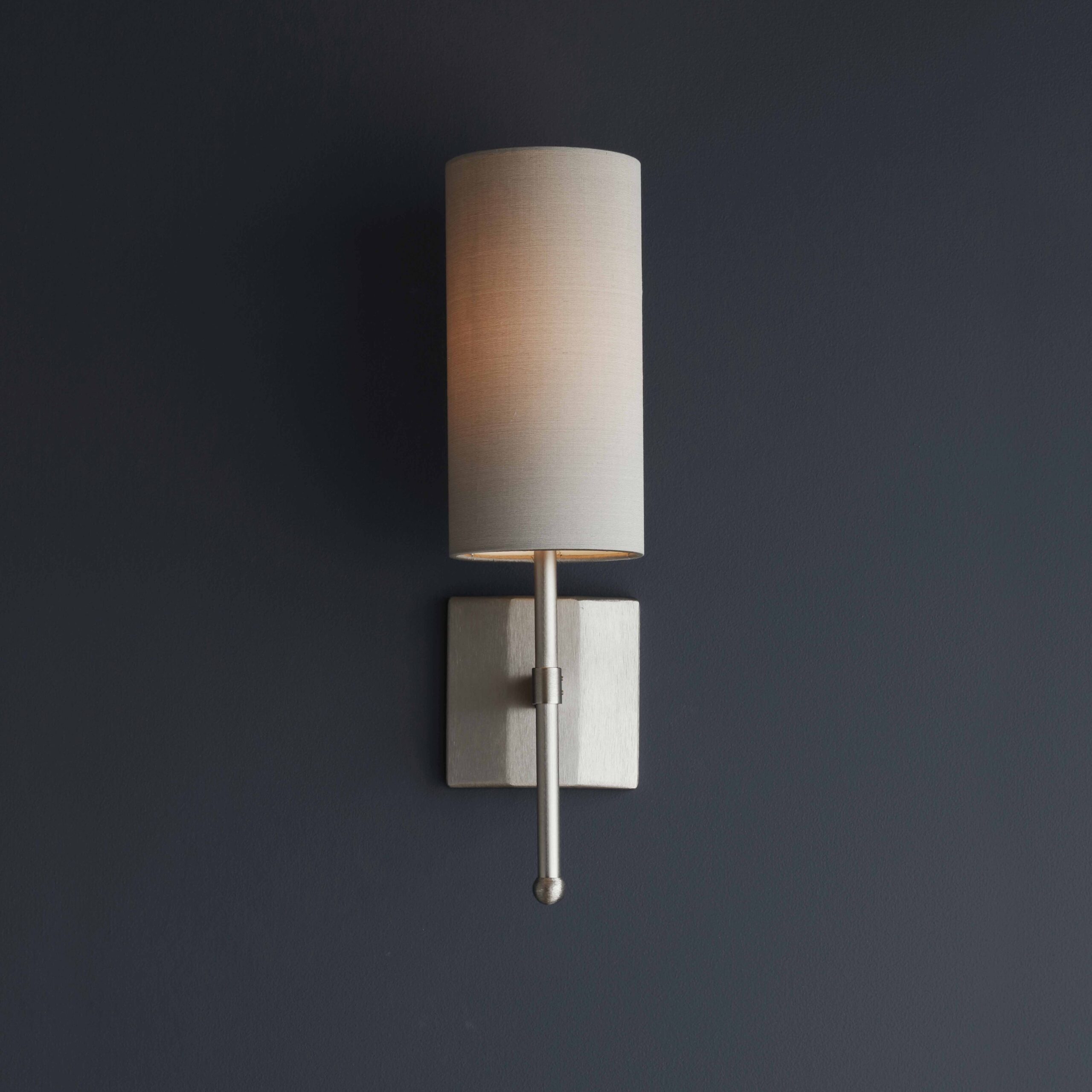 Birch Silk Single Stem Wall Light w Flat Nickel_Lit – LOW RES 0620